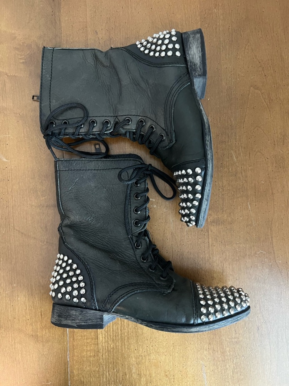Steve Madden Tarnney Black Leather Studded Combat Boots Women 6M Punk Goth‎ Zip